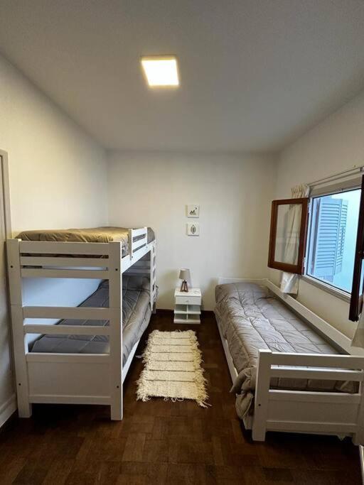 Centrica A 20 M De La Playa Y Cochera Propia Holiday home Puerto Madryn